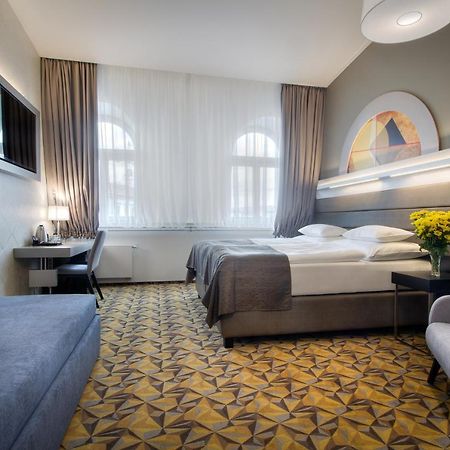 Hotel Essence Прага Екстериор снимка